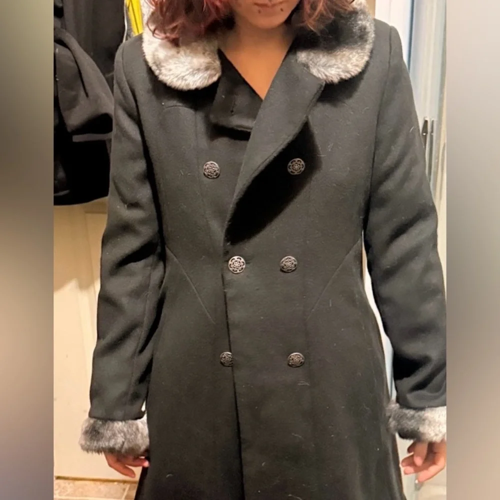 Vintage Rothschild Black Winter dress Pea Coat with Gray Fur Trim - Picture 8 of 11